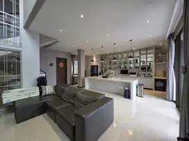 Rumah mewah full furnish BSD Zora