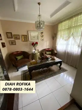 Rumah Siap Huni Luas Tanah 300 m2 di Menteng Bintaro Jaya VC-10968