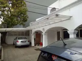 Jual Rumah Area Prime Senopati SCBD Jl Tulodong Bawah Kebayoran Jaksel