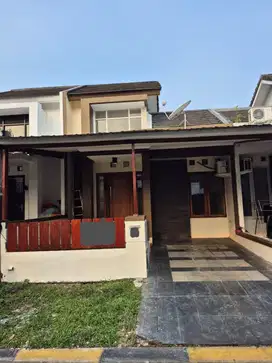 Rumah di Komplek Permata Bintaro jaya sek 9 Pondok aren Tangsel