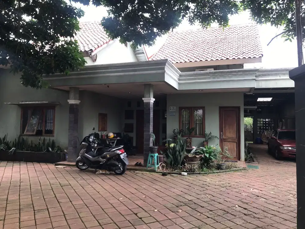 Rumah Lokasi Strategis Limo Depok