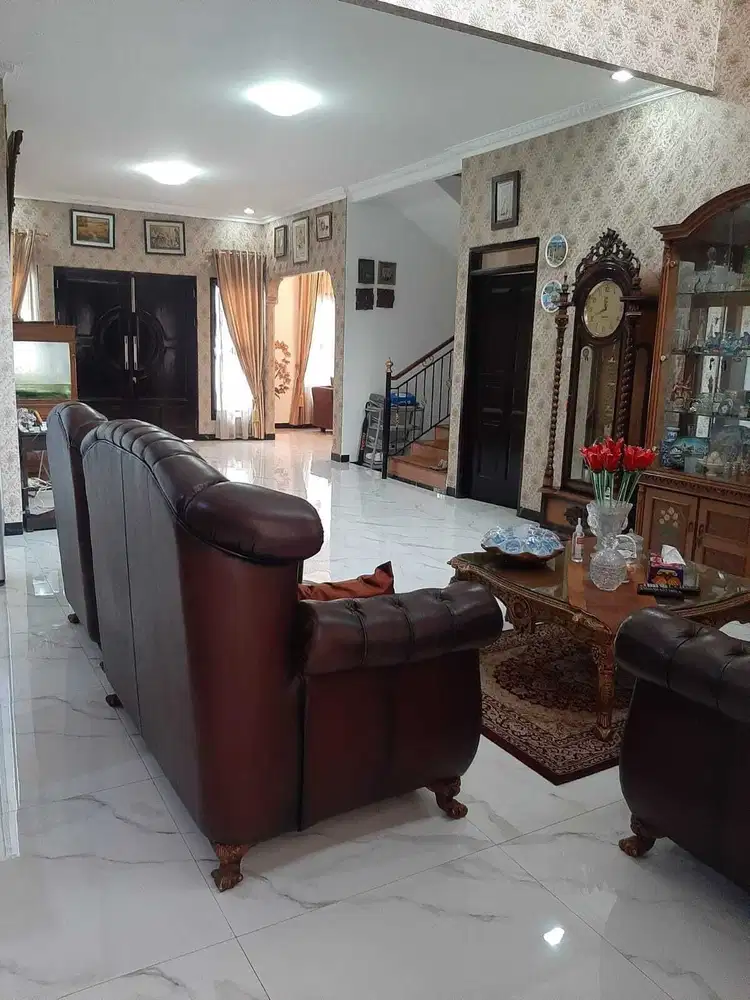 Rumah Bagus Cempaka Putih Tengah Jakarta Pusat.
