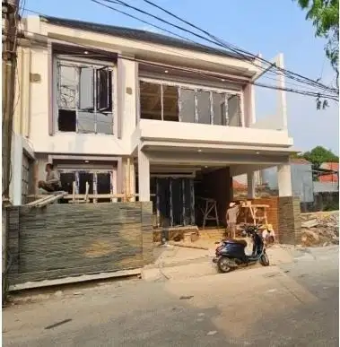 Rumah Brand New Modern Classic Dekat Stasiun Kereta Dm16839