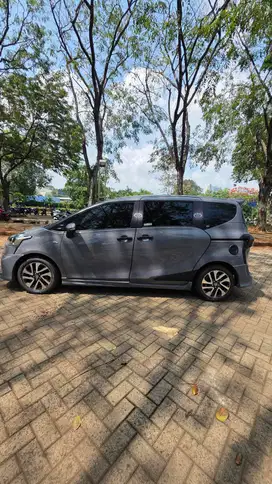 Toyota Sienta 2021 Bensin