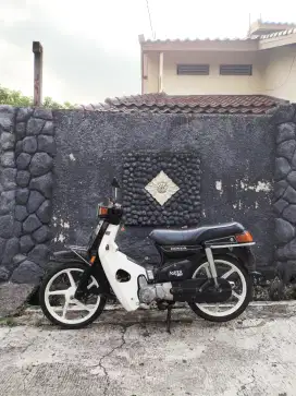 Honda Astrea super cup c800 c86