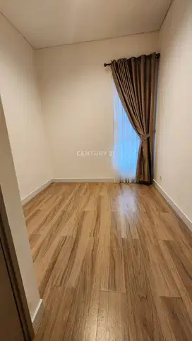 Rumah 3 Lantai Bergaya Modern Di Asya Cluster Semayang Cakung