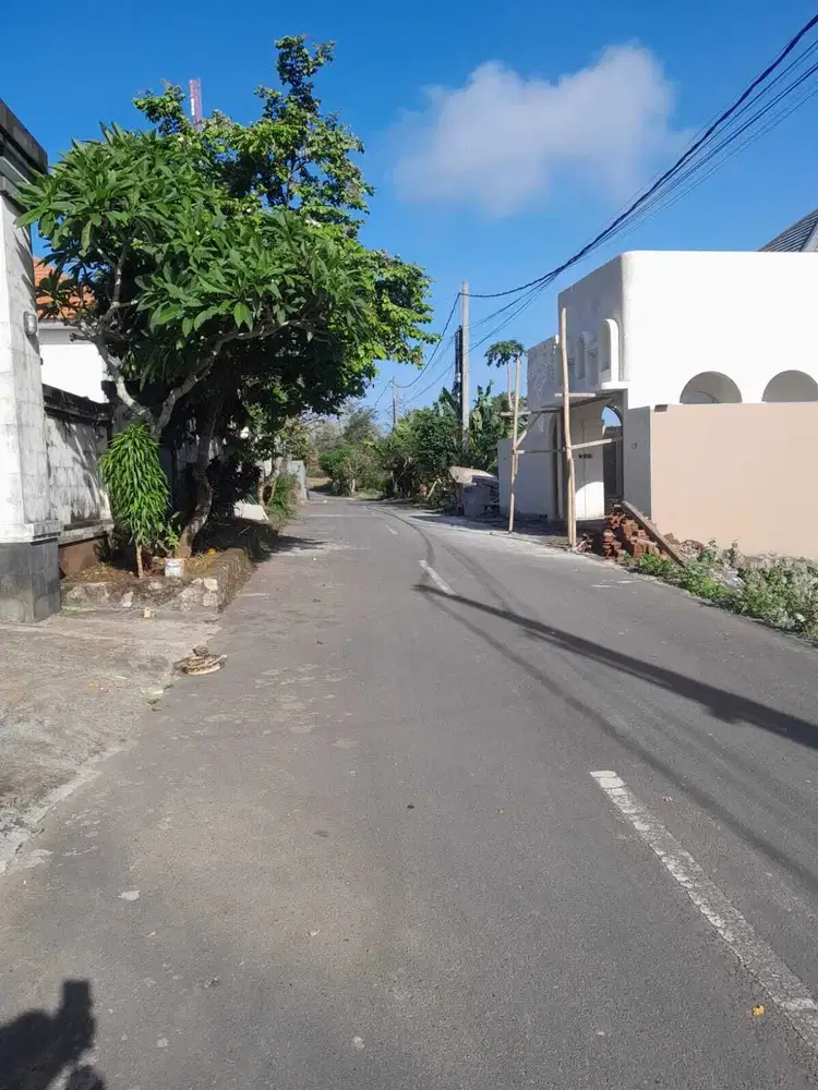 TANAH SUPER LANGKA PLOT KECIL 100m² KAMPIAL NUSA DUA, BADUNG BALI.