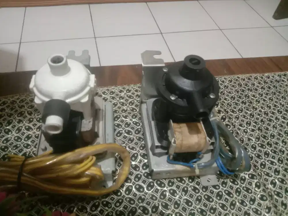 Drainase pump AC cassete Daikin
