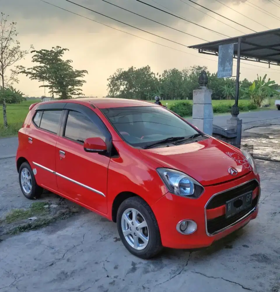 2017 Daihatsu Ayla