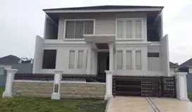 Dijual Rumah Mewah royal Residence