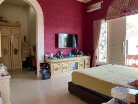 Disewakan Rumah Furnish Mewah Villa Setra Raya Citraland Surabaya Bara