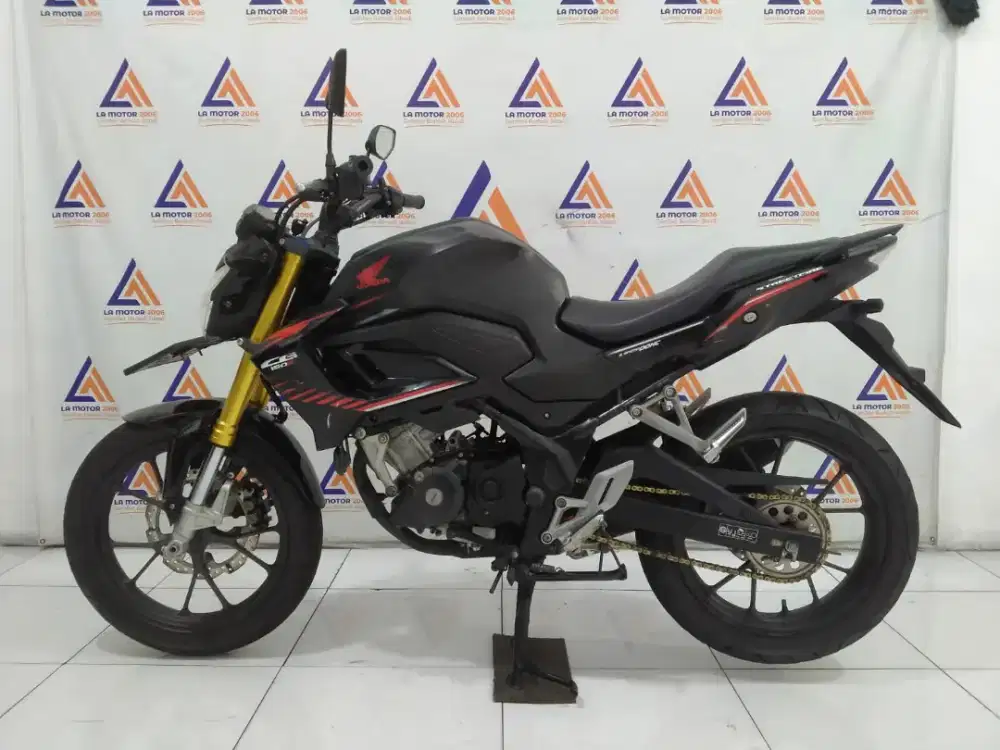 CB 150R TH 2023 CASH/KREDIT KTP DAERAH BISA/TT/CC BUNGA0%/SPAYLATER