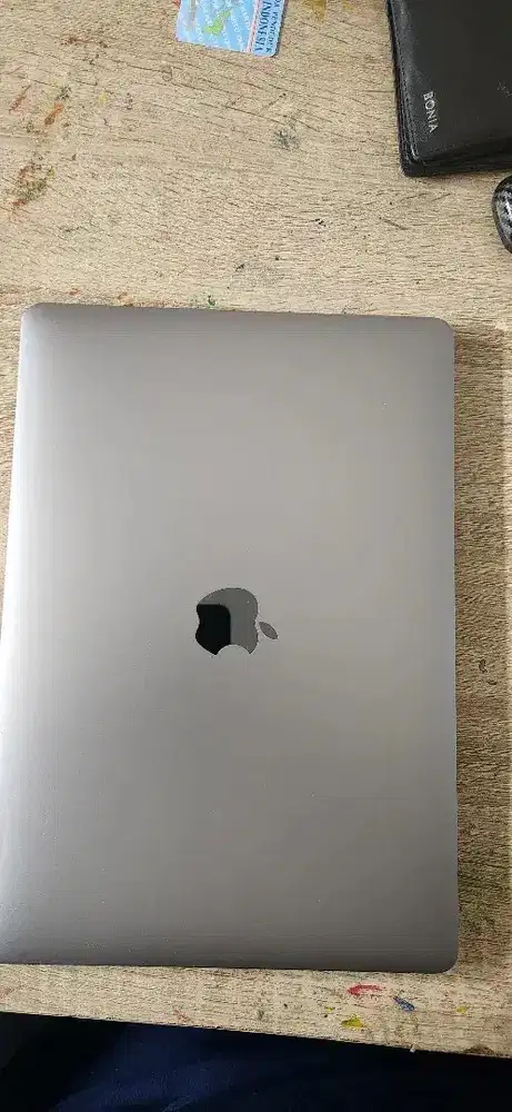Dijual cepat MacBook Pro Touch Bar 2019