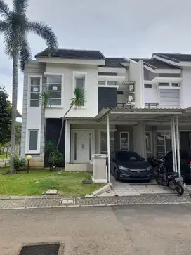 dijual cepat harga BU rumah hoek di fluorite gading serpong