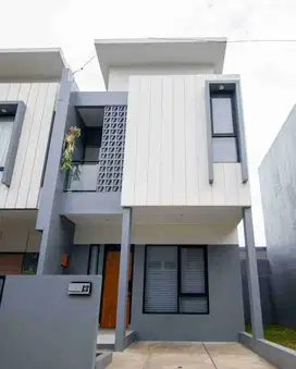 Rumah Asri View Kota Bandung 2 Lantai Sangat Strategis