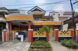 Dijual rumah di harapan indah 1 bekasi