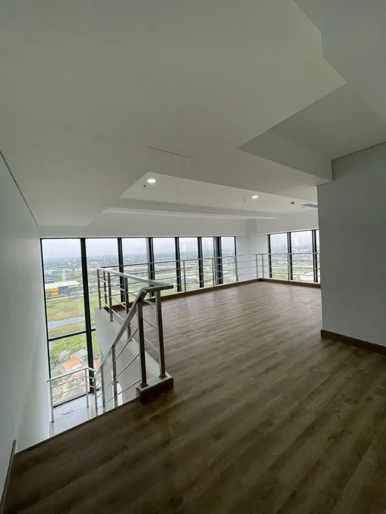 Turun Harga Siap Nego Ruang Usaha 136 m2 SOHO The Smith