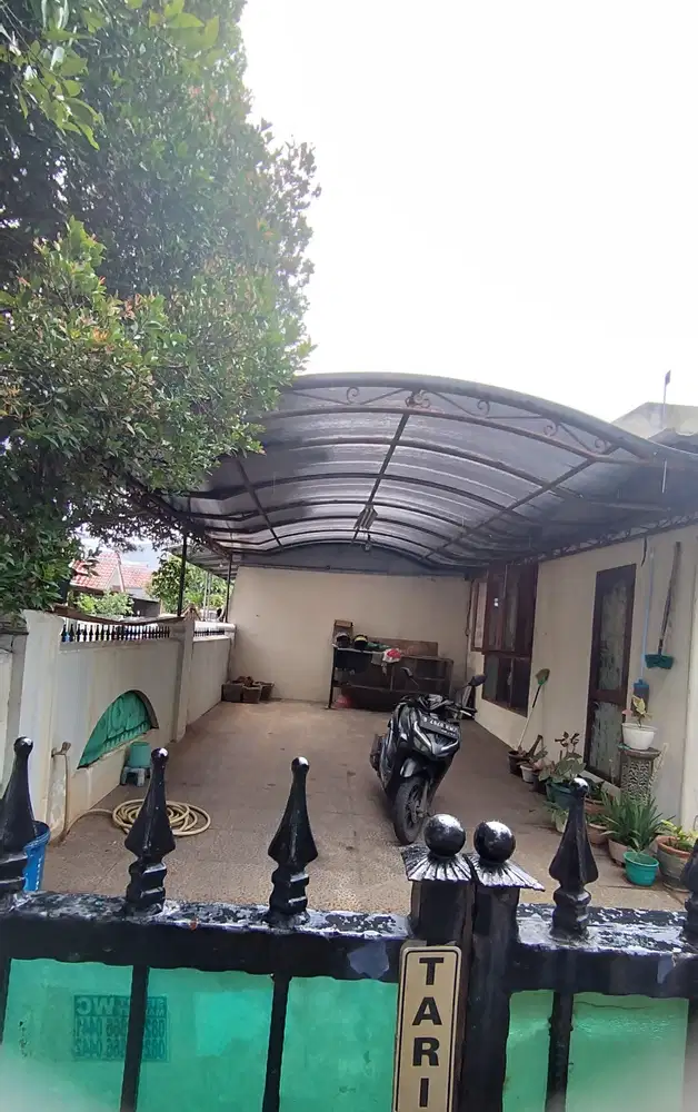 Rumah Bagus & Strategis di Ujung Menteng Cakung Jakarta Timur