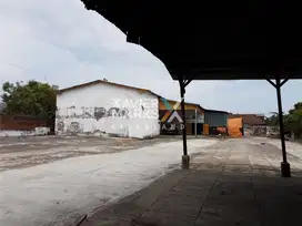 Gudang Sedati Sidoarjo, Strategis, Luas Besar