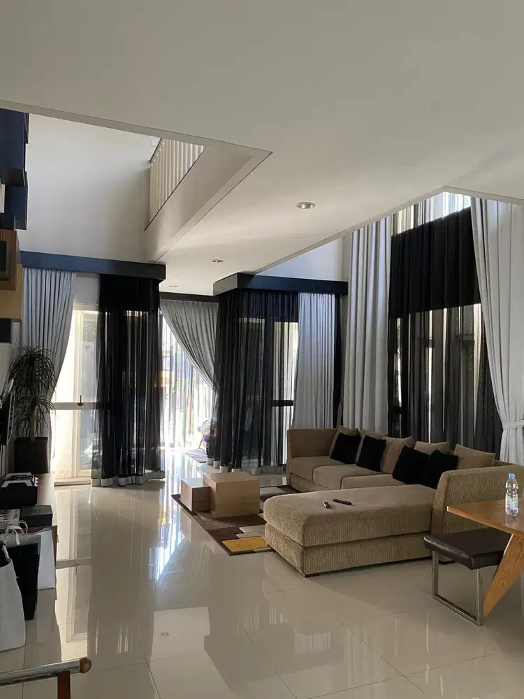 Rumah Mewah Rapih Victoria Alam Sutera 2 Lantai