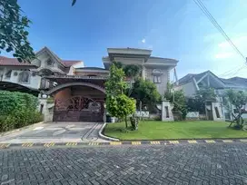 Dijual fully furnished- lux mewah di Araya Malang blok K1