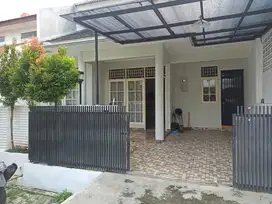 RUmah di kasuari Bintaro sektor 9 harga bagus