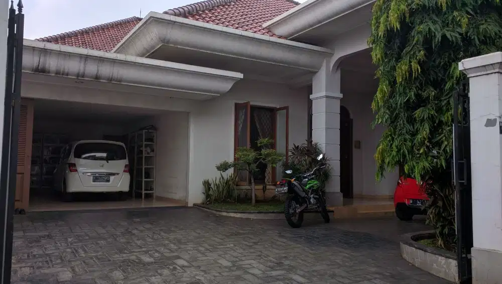HOT DEAL! Di Jual Rumah di lebak bulus Jakarta selatan