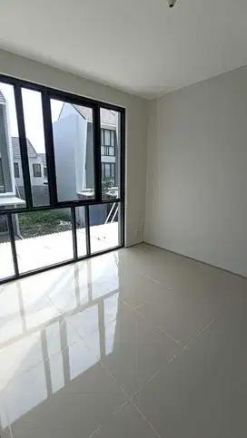 DIJUAL RUMAH ROYAL RESIDENCE - SERENADE
