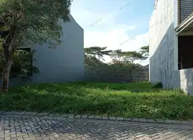 ROYAL RESIDENCE