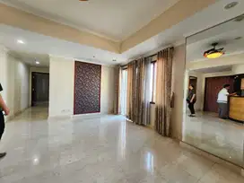 Jual Cepat Murah Royal Mediterania Garden Lantai Marmer Posisi Hook