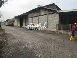Dijual Gudang Strategis di Jl. Tenaga, Tengah Kota Mala