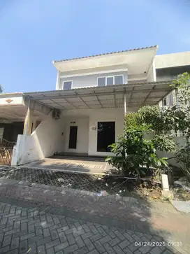 Minimalis Rumah Alam Hijau CitraLand Dekat Wiyung Pakuwon