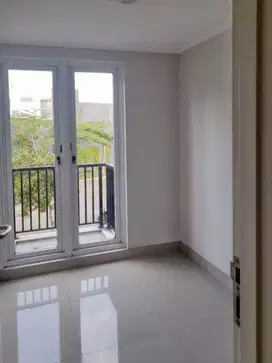 Rumah Baru Dalam Cluster di Kebayoran Residence Sektor 7