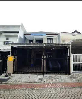 Rumah Villa Sentra Raya Semi Furnish 2 Lantai Renovated