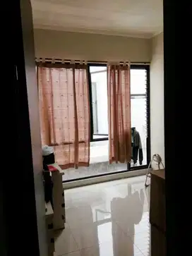 Dijual rumah di sektor 9 cluster nyaman bintaro -5615CNIW-