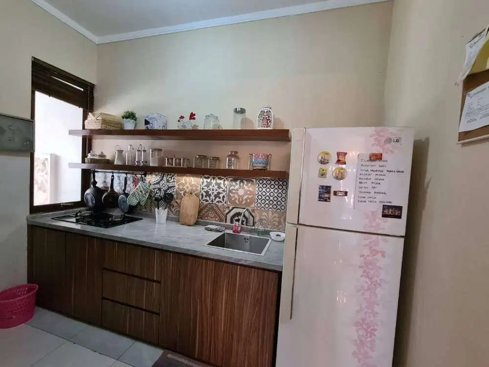 Rumah Dalam Keamanan 24 Jam Di Cluster Discovery Bintaro - Sc - 6494