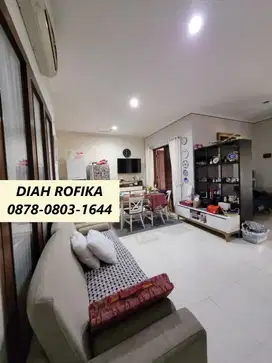 Rumah Minimalis Dekat Masjid di Emerald Residence Bintaro GB11098