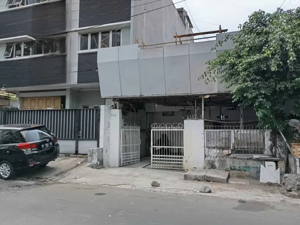 Dijual rumah ancur cocok untuk kos di pinang raya rawamangun jakarta