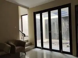 Dijual Cepat Rumah Cluster Discovery Bintaro Sektor 9 , 13177