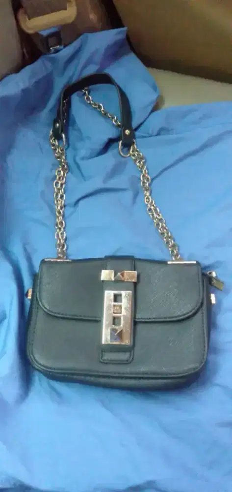 Di jual aja yg hobi dan minat wa dan hp bisa cod di antar di kirim