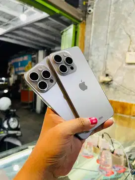 Iphone 15 Pro 128gb iBox mulus fullset original. TT juga bisa