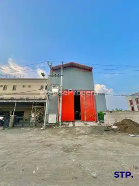 Disewakan gudang kalijudan merr
