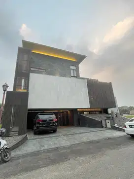 JUAL RUMAH MEWAH FULL FURNISHED CLUSTER ARISTOTELES GADING SERPONG