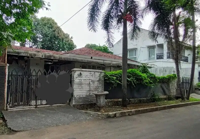 Di jual rumah tua hitung tanahJL.KOMPLEK PATRA KUNINGAN JAKARTA