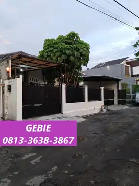 Rumah 2 Lantai Siap huni dalam Komplek di Pondok Ranji Bintaro RR15241