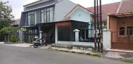 Raya Wiguna rumah usaha dijual cepat
