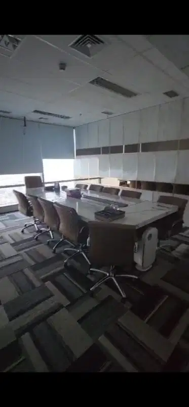Disewakan Ruang kantor siap pakai di Soho Capital Tanjung Duren