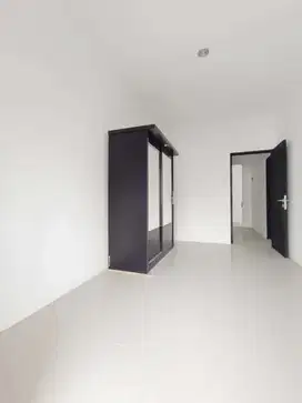Dijual rumah nyaman, hommy, full renove di sektor 9 -7235-LRGB