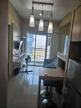 Apartemen Tanglin 2BR Bagus Furnished View Pool