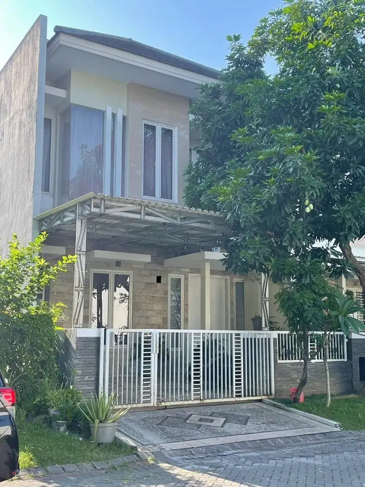 RUMAH 2 LANTAI SANDIEGO PAKUWON CITY, STRATEGIS